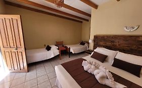 Hostal Katarpe